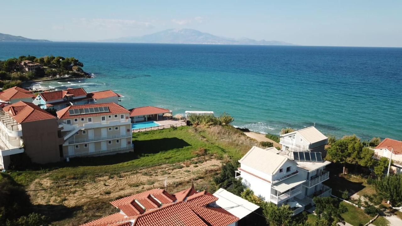 Villa Antonis Deluxe Apartments Amoudi Exteriör bild